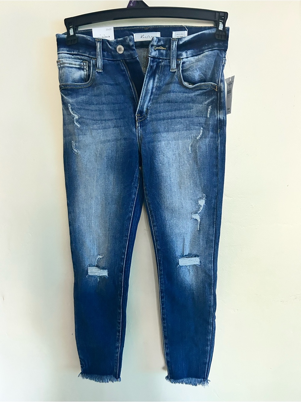KanCan Signature Highrise Skinny Jeans 25x25